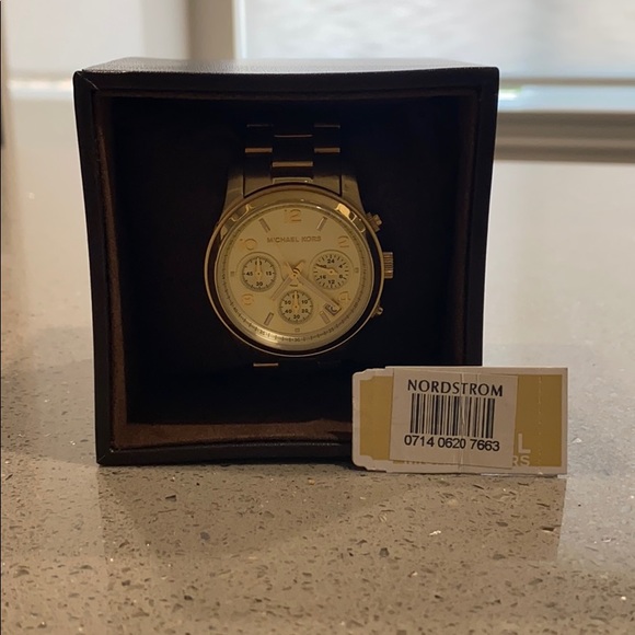Brand new Michael Kors women’s watch